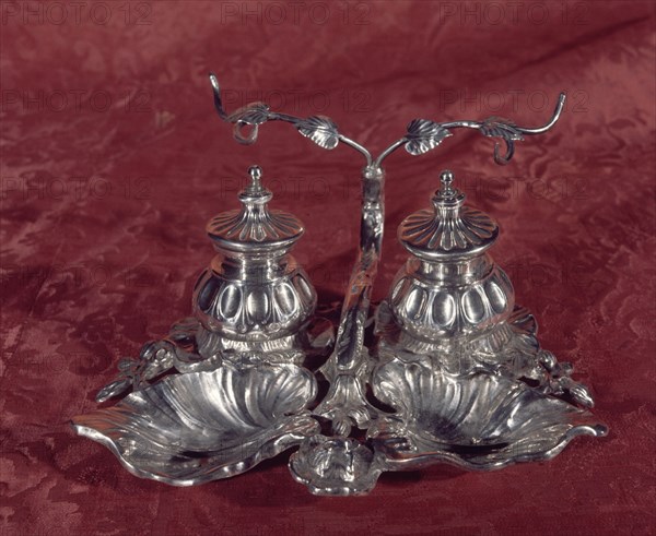 DOBLE TINTERO PLATA S XIX
TOLEDO, CONVENTO DE SAN CLEMENTE-MUSEO
TOLEDO