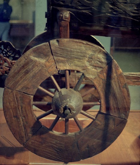 Roue de char viking