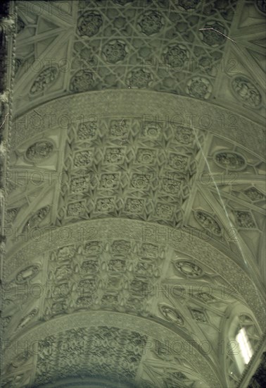 BOVEDA
ZARAGOZA, IGLESIA
ZARAGOZA