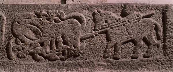 RELIEVE DE CAZADOR HALLADO EN S VICENTE S IX
OVIEDO, MUSEO ARQUEOLOGICO
ASTURIAS