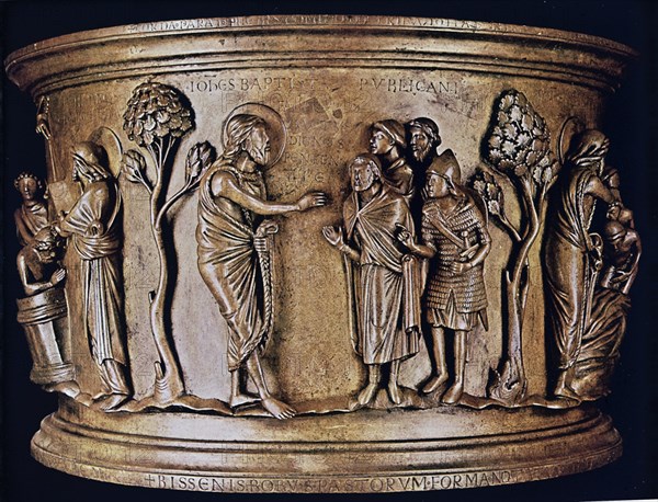 PILA BAUTISMAL DE NOTRE DAME-DET S JUAN PREDICANDO EN DESIERTO-BRONCE
LIEJA, IGLESIA DE SAN BARTOLOME
BELGICA