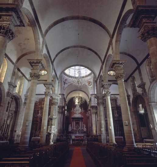 GARCIA PATRICIO
INTERIOR HACIA EL ALTAR MAYOR - 1768
OROTAVA LA, IGLESIA DE LA CONCEPCION
TENERIFE
This image is not downloadable. Contact us for the high res.