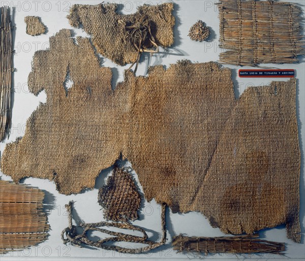 TEJIDOS DE FIBRA VEGETAL DE STA LUCIA DE TIRAJANA Y AGÜIMES (GRAN CANARIA)
SANTA CRUZ, MUSEO ARQUEOLOGICO
TENERIFE