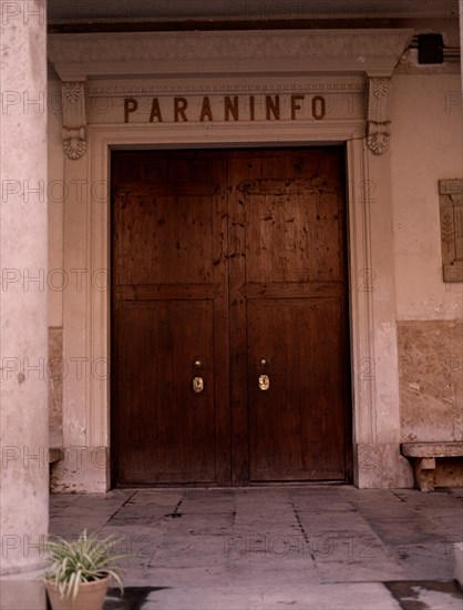 PARANINFO  PUERTA DE ENTRADA
VALENCIA, UNIVERSIDAD
VALENCIA