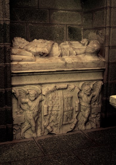 SEPULCRO DE GONZALO GUTIERREZ FLORES
BROZAS, IGLESIA PARROQUIAL
CACERES