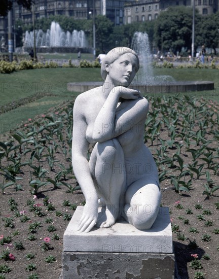 CLARA JOSEP 1878/1958
PLAZA DE CATALUNA - LA DIOSA
BARCELONA, EXTERIOR
BARCELONA
This image is not downloadable. Contact us for the high res.