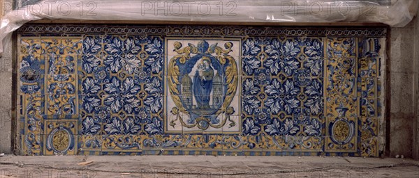 ALTAR AZULEJOS TALAVERANOS (SALA CONCEJO)
TRUJILLO, ANTIGUO AYUNTAMIENTO
CACERES