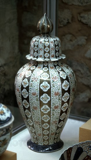 TIBOR JAPONES S XIX
ESTAMBUL, PALACIO TOPKAPI-MUSEO
TURQUIA