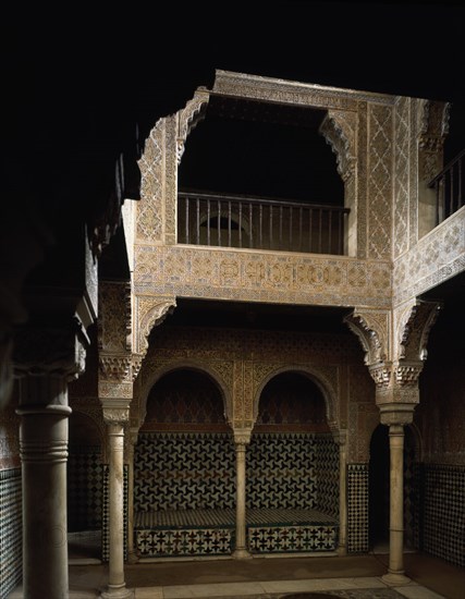 VISTA DE LA SALA Y BAÑOS REALES-S XIV ARQUITECTURA HISPANOMUSULMANA-EPOCA NAZARI-YUSUF I
GRANADA, ALHAMBRA-SALA DE LAS CAMAS
GRANADA