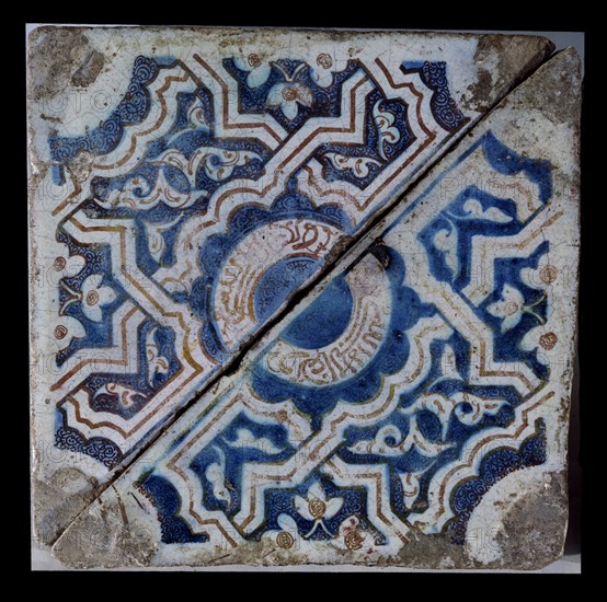 AZULEJO PROCEDENTE DEL SALON DE EMBAJADORES-S XIV
GRANADA, MUSEO HISPANO-MUSULMAN
GRANADA