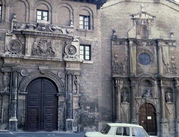 MUS DE NAVARRA-FACHADA
PAMPLONA, EXTERIOR
NAVARRA
This image is not downloadable. Contact us for the high res.