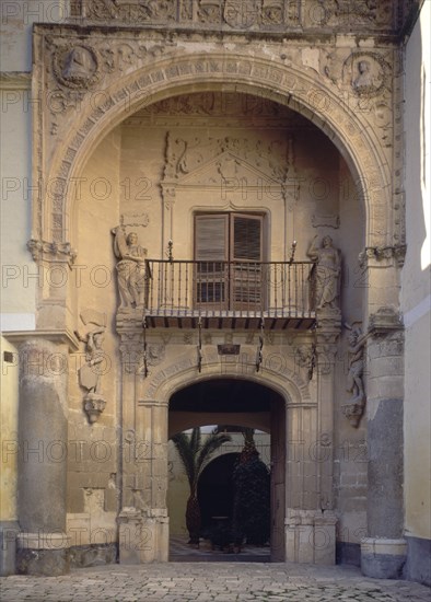 PALACIO CONDES TORRECABRERA PORTADA
ECIJA, EXTERIOR
SEVILLA