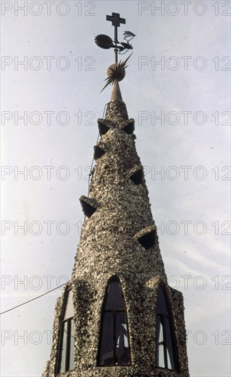 GAUDI ANTONI 1852-1926
TORRE
BARCELONA, PALACIO GUELL
BARCELONA