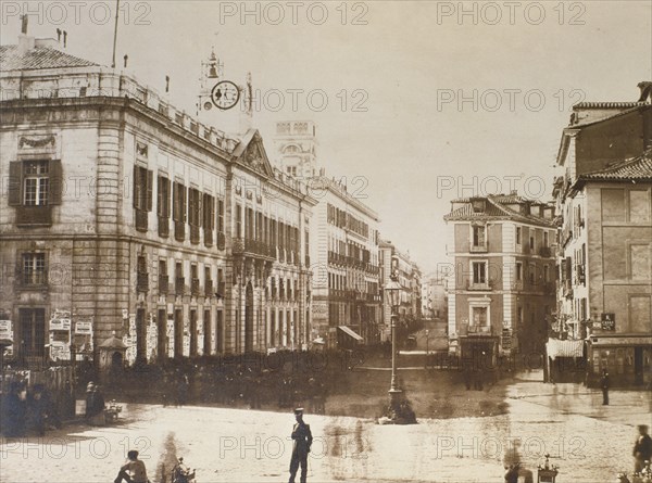 CLIFFORD CHARLES 1819/63
PUERTA DEL SOL - CASA DE CORREOS CON RELOJ DE IGLESIA BUEN SUCESO - S XIX
Madrid, public museum