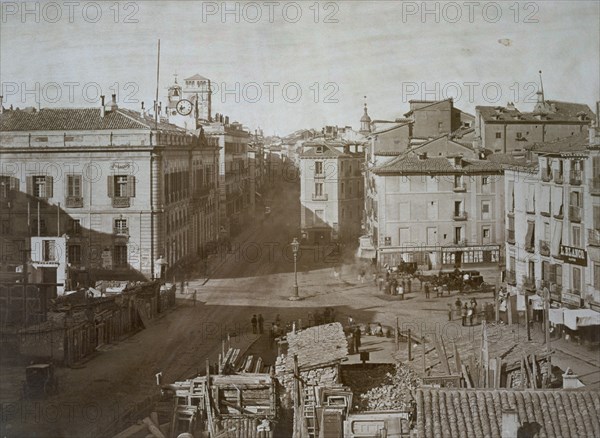 CLIFFORD CHARLES 1819/63
PUERTA DEL SOL VISTA DESDE EL ANGULO ESTE- 1857- CASA DE CORREOS CON RELOJ DE IGLESIA BUEN SUCESO
Madrid, musée municipal