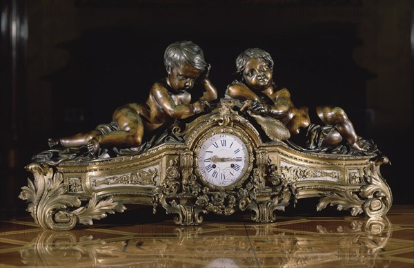 RELOJ CON ANGELOTES ESTILO LUIS XV
MADRID, MINISTERIO HACIENDA
MADRID