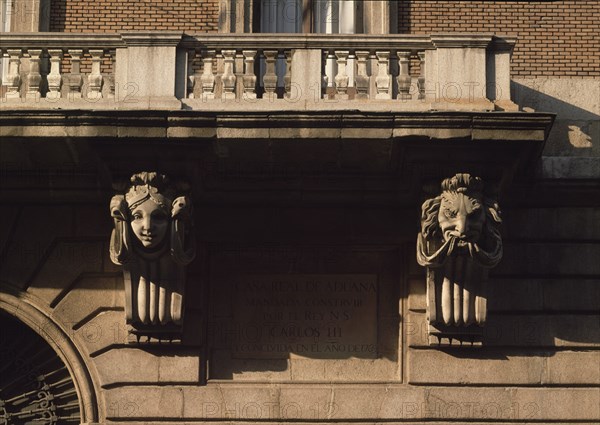 SABATINI FRANCESCO 1722/1797
MENSULA DEL BALCON EN LA FACHADA
MADRID, MINISTERIO HACIENDA
MADRID