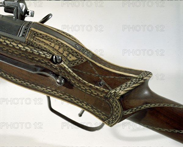 DT PISTOLA DE CARLOS V
MADRID, ARMERIA REAL
MADRID