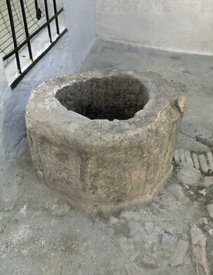 POZO EN UN PATIO PARTICULAR
EL TOBOSO, EXTERIOR
TOLEDO
This image is not downloadable. Contact us for the high res.