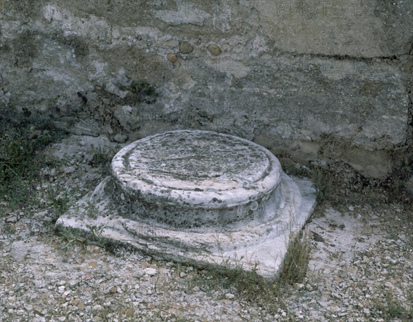 RUINAS DE RECOPOLIS- CIUDAD VISIGODA FUNDADA EN 578 POR LEOVIGILDO-BASA DE COLUMNA
ZORITA DE LOS CANES, CERRO DE LA OLIVA
GUADALAJARA