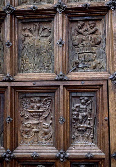 DETALLE DE LA PUERTA DE LA IGLESIA DE STA MARIA
EZCARAY, IGLESIA DE SANTA MARIA
RIOJA