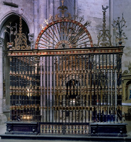 ALTAR LATERAL DEL CRUCERO
STO DOMINGO CALZADA, CATEDRAL
RIOJA
This image is not downloadable. Contact us for the high res.