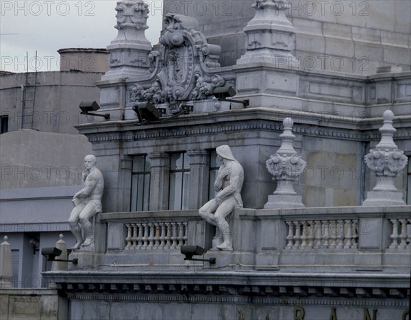 TORRE DE LA
EDIFICIO BANCO BILBAO CALLE ALCALA - DT FIGURAS FACHADA
MADRID, BANCO BILBAO VIZCAYA-ALCALA
MADRID