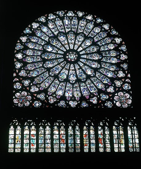 VIDRIERA DEL CRUCERO
PARIS, NOTRE DAME
FRANCIA