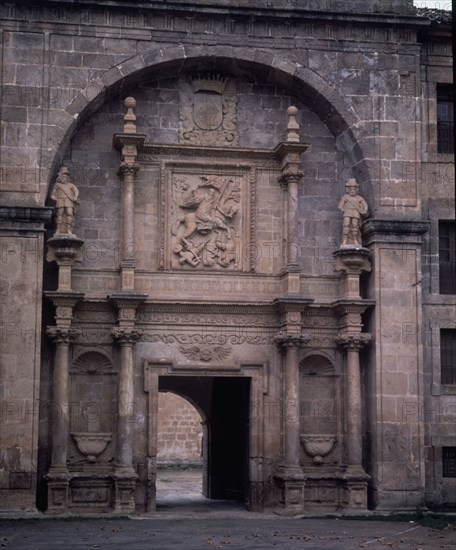 PORTADA PRINCIPAL BARROCA S XVII
SAN MILLAN DE LA COGOLLA, MONASTERIO YUSO
RIOJA