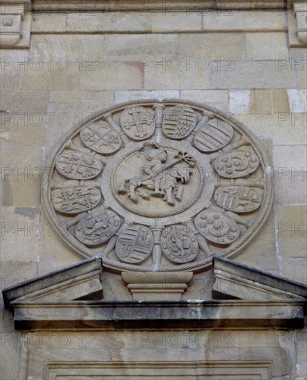 DETALLE DE LA FACHADA  12 BLASONES
SORIA, AYUNTAMIENTO
SORIA