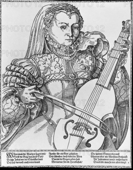 DAMA TOCANDO VIOLA
This image is not downloadable. Contact us for the high res.