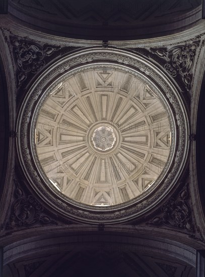 ARANDA SALAZAR JUAN DE
CUPULA INTERIOR S XVII
JAEN, CATEDRAL
JAEN