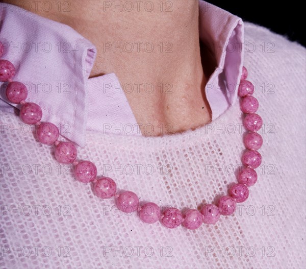 COLLAR DE CUARZO ROSADO

This image is not downloadable. Contact us for the high res.