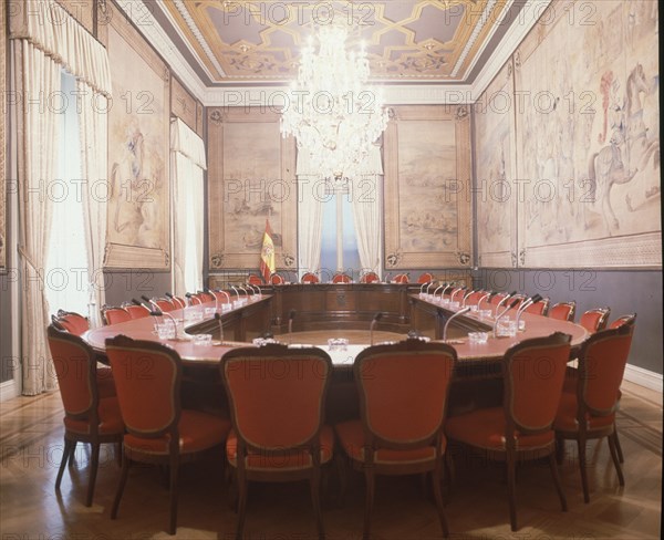 SALON DE COMISIONES -MESA REDONDA-
MADRID, SENADO-INTERIOR
MADRID
This image is not downloadable. Contact us for the high res.