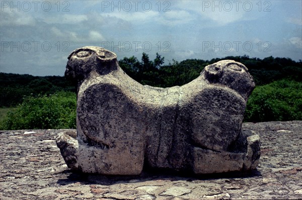 Mayan sculpture