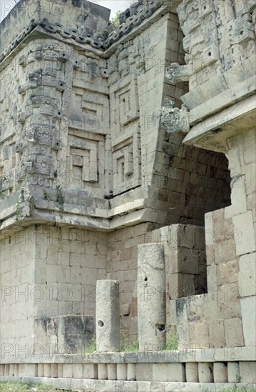 Détail de la voûte à encorbellement du Palais du Gouverneur à Uxmal