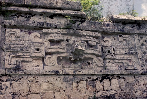 Détail d'un temple a Chichen Itza