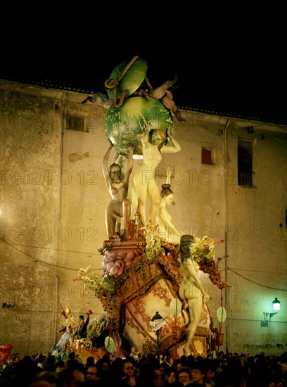 FALLA DEL PILAR  -GANADORA
VALENCIA, FALLAS 1985
VALENCIA