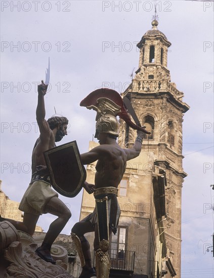 FALLA - GUERREROS LUCHANDO EN UNA COLUMNA
VALENCIA, FALLAS 1985
VALENCIA
This image is not downloadable. Contact us for the high res.