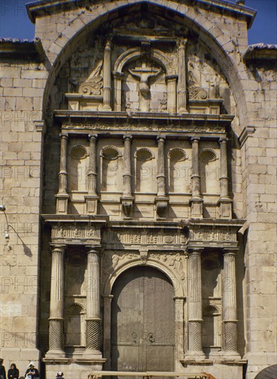 ANGLES JUAN
IGL PARROQUIAL-PORTADA RENACENTISTA S XVI
VISTABELLA DEL MAESTRAZGO, IGLESIA DE LA ASUNCION
CASTELLON