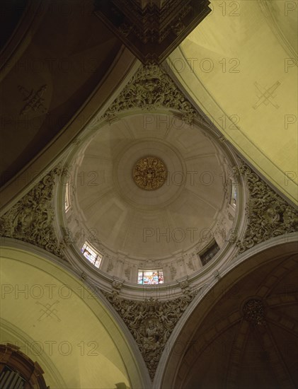 INTERIOR DE LA CUPULA
ELCHE, BASILICA DE SANTA MARIA
ALICANTE
This image is not downloadable. Contact us for the high res.
