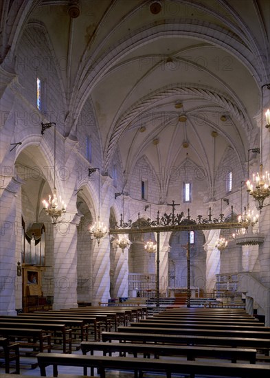INTERIOR DESDE LOS PIES
VILLENA, IGLESIA DE SANTIAGO
ALICANTE
This image is not downloadable. Contact us for the high res.