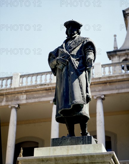 AIXA
LUIS VIVES - MONUMENTO
VALENCIA, UNIVERSIDAD
VALENCIA