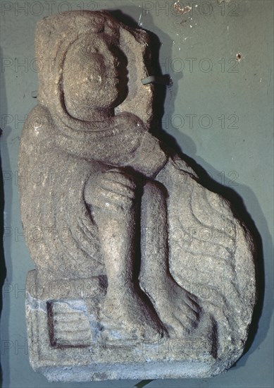 MAESTRO MATEO
MUS ARQUEOLOGICO-HOMBRE CALENTANDOSE
SANTIAGO DE COMPOSTELA, CATEDRAL
CORUÑA