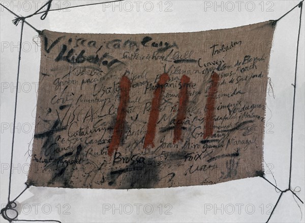 TAPIES ANTONI 1923-
INSCRIPCIONES Y CUATROBARRAS - 1971-72