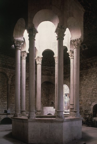 VISTAS DEL INTERIOR
GERONA, BAÑOS ARABES
GERONA

This image is not downloadable. Contact us for the high res.