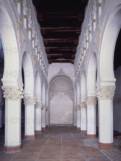 SINAGOGA STA MARIA LA BLANCA S XIII ARQUITECTURA ALMOHADE -CAPILLA DE LA CABECERA-
TOLEDO, SINAGOGA STA MARIA LA BLANCA
TOLEDO