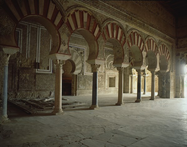 CASA REAL-SALON RICO-S X-ARQUERIAS HISPANOMUSULMANAS
PROVINCIA, MEDINA AZAHARA
CORDOBA