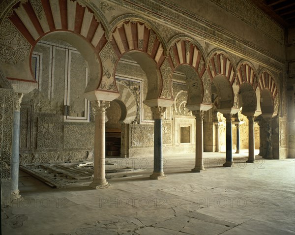CASA REAL-SALON RICO-S X-ARQUERIAS HISPANOMUSULMANAS
PROVINCIA, MEDINA AZAHARA
CORDOBA
