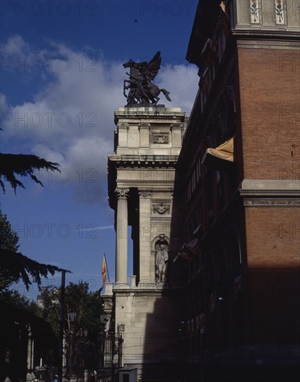 Velázquez Bosco, Façade of the Ministry of Agriculture